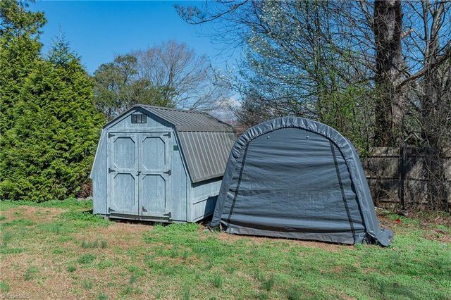 131 Cherry Lane, Lexington, NC 27292