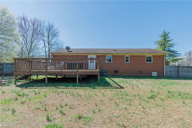 131 Cherry Lane, Lexington, NC 27292