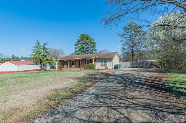 131 Cherry Lane, Lexington, NC 27292