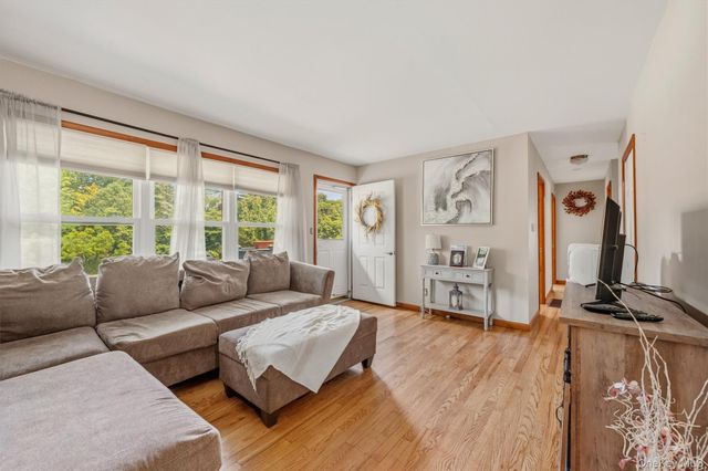 31 Wickham Drive, Warwick, NY 10990