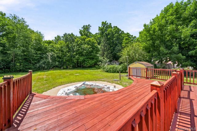 31 Wickham Drive, Warwick, NY 10990