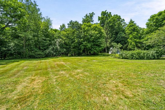 31 Wickham Drive, Warwick, NY 10990