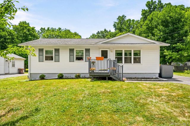31 Wickham Drive, Warwick, NY 10990