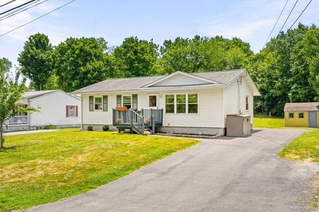31 Wickham Drive, Warwick, NY 10990