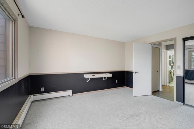 1011 41st Avenue NE 306, Columbia Heights, MN 55421