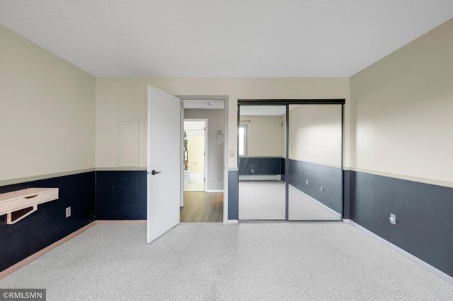 1011 41st Avenue NE 306, Columbia Heights, MN 55421