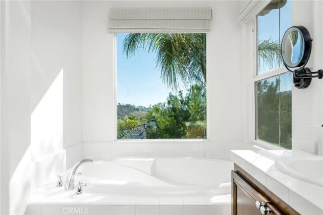 1204 Vista Jardin, San Clemente, CA 92673
