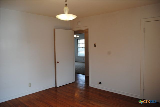 1818 S 35th Street, Temple, TX 76504