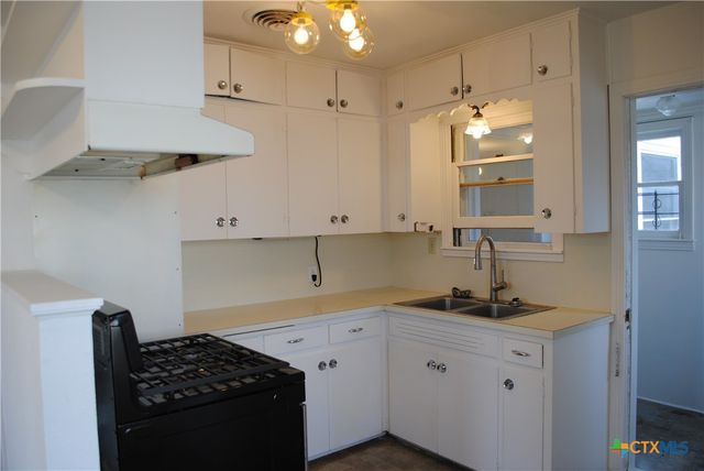 1818 S 35th Street, Temple, TX 76504