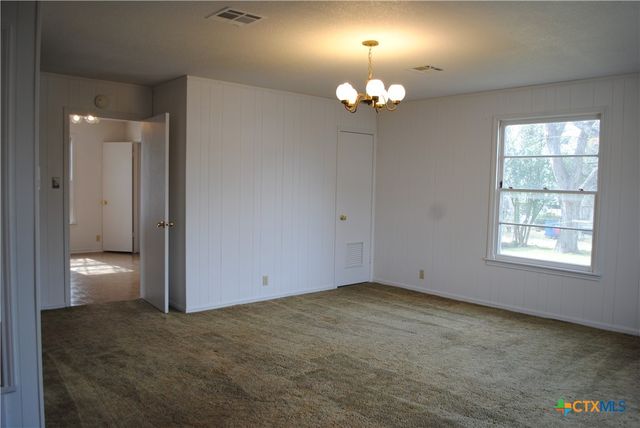 1818 S 35th Street, Temple, TX 76504