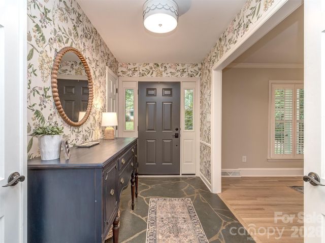 6129 Page Court, Charlotte, NC 28270