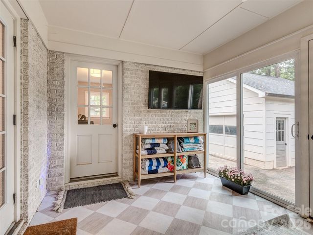 6129 Page Court, Charlotte, NC 28270