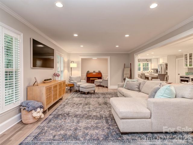 6129 Page Court, Charlotte, NC 28270