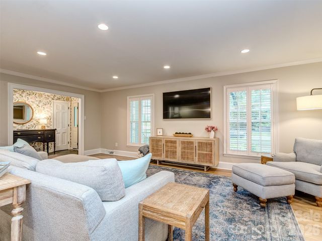 6129 Page Court, Charlotte, NC 28270
