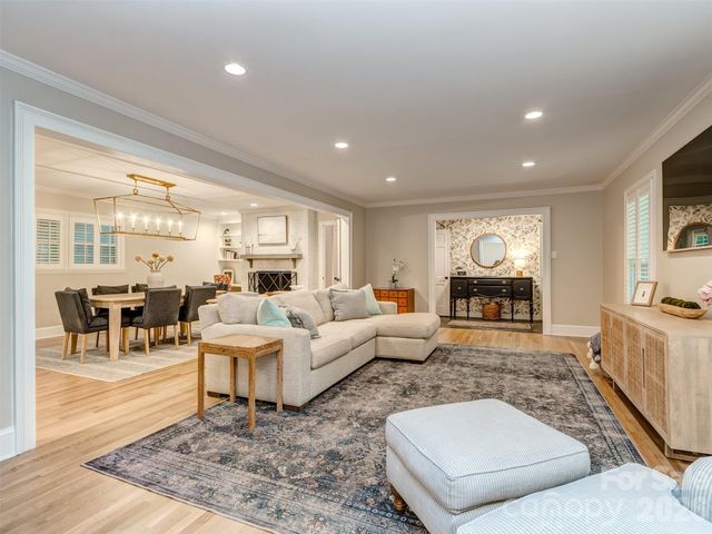 6129 Page Court, Charlotte, NC 28270
