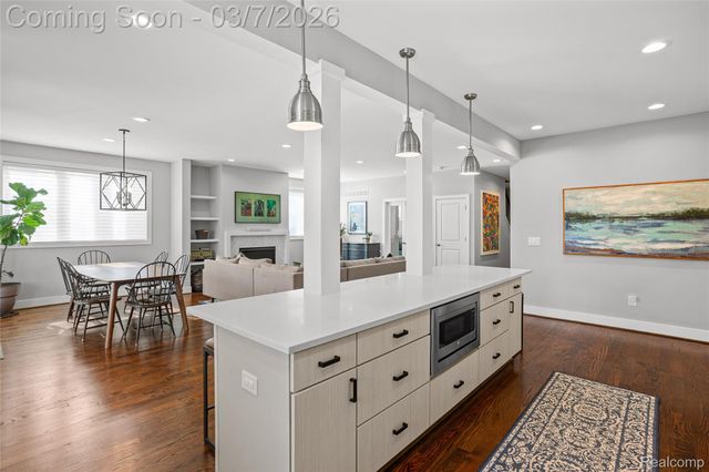 4620 Mankato Avenue, Royal Oak, MI 48073