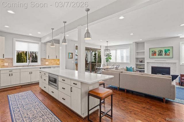 4620 Mankato Avenue, Royal Oak, MI 48073