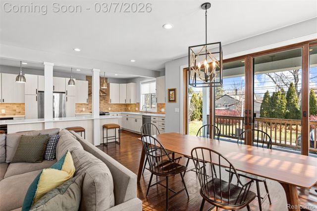 4620 Mankato Avenue, Royal Oak, MI 48073