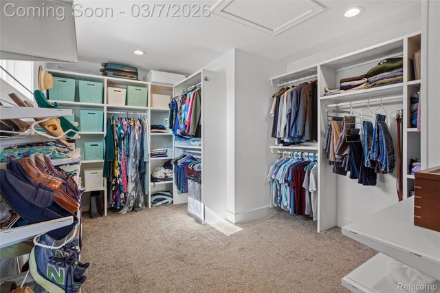 4620 Mankato Avenue, Royal Oak, MI 48073