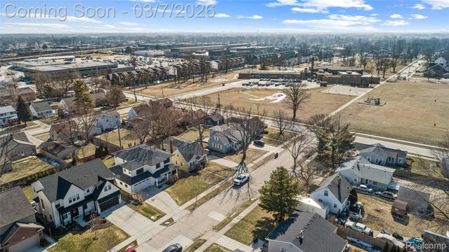 4620 Mankato Avenue, Royal Oak, MI 48073