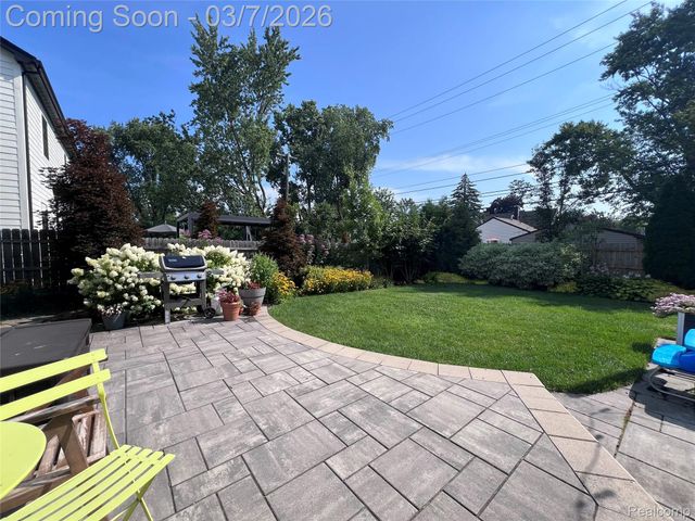 4620 Mankato Avenue, Royal Oak, MI 48073