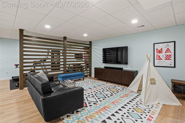 4620 Mankato Avenue, Royal Oak, MI 48073