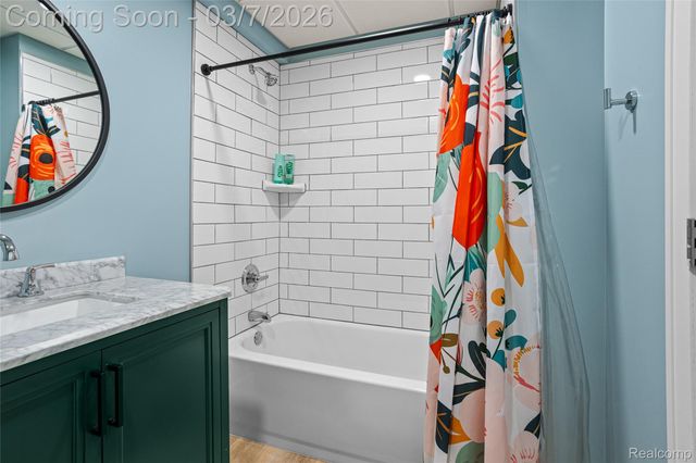 4620 Mankato Avenue, Royal Oak, MI 48073