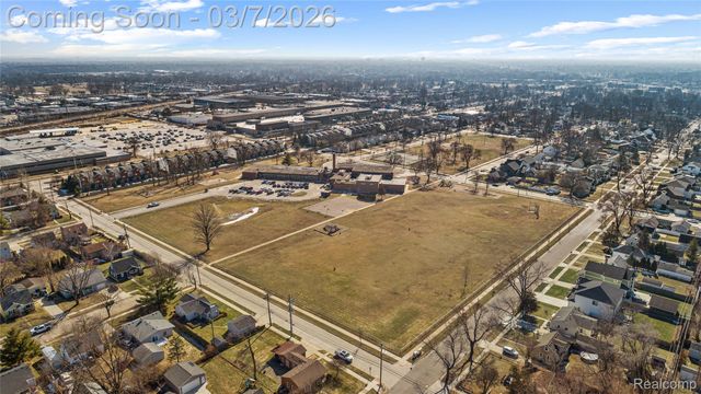 4620 Mankato Avenue, Royal Oak, MI 48073