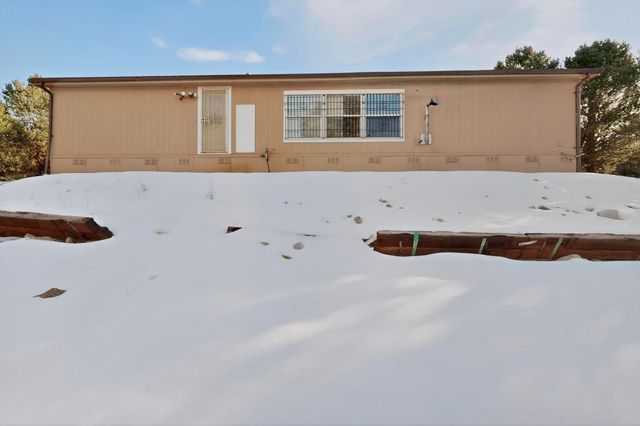 279 Sedillo Road, Tijeras, NM 87059
