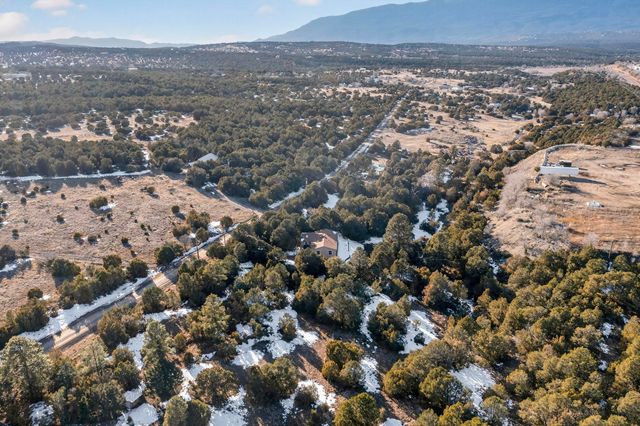 279 Sedillo Road, Tijeras, NM 87059