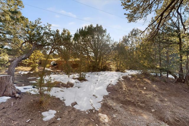 279 Sedillo Road, Tijeras, NM 87059