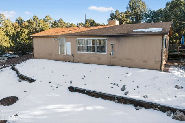 279 Sedillo Road, Tijeras, NM 87059