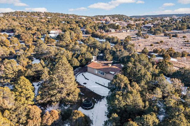 279 Sedillo Road, Tijeras, NM 87059