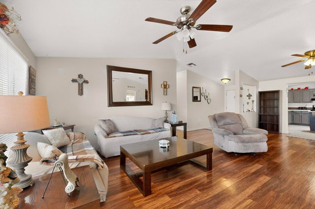 279 Sedillo Road, Tijeras, NM 87059