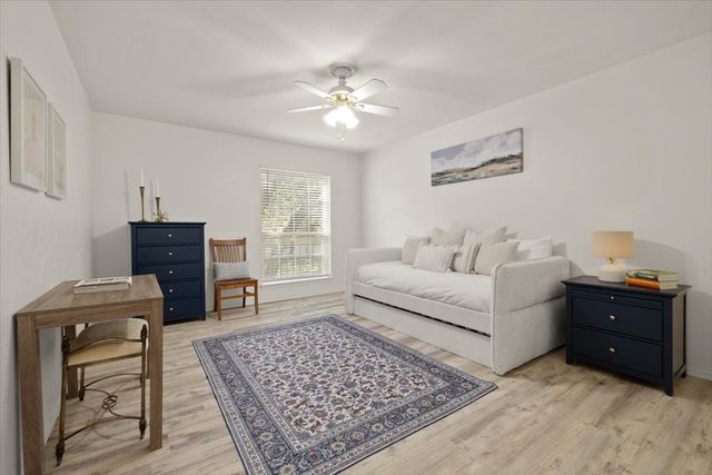 4100 Ridglea Country Club Drive 1401, Fort Worth, TX 76126