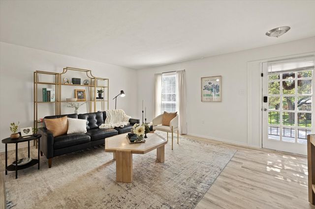 4100 Ridglea Country Club Drive 1401, Fort Worth, TX 76126