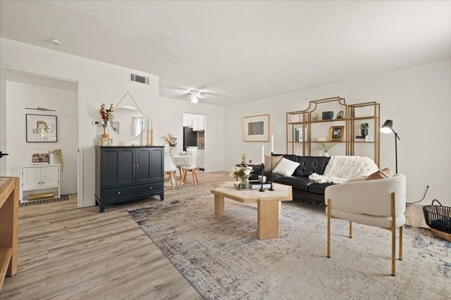 4100 Ridglea Country Club Drive 1401, Fort Worth, TX 76126