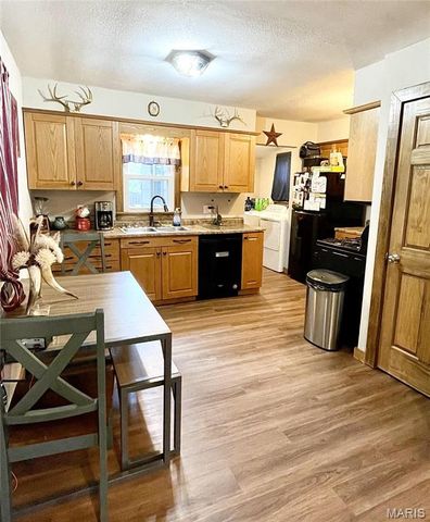 1007 E 1st Street, Salem, MO 65560