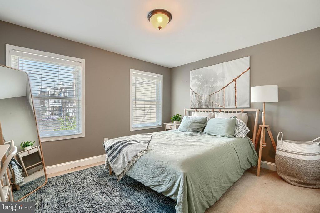 Image 22 of property listing at 3234 ODONNELL ST, Baltimore, MD 21224