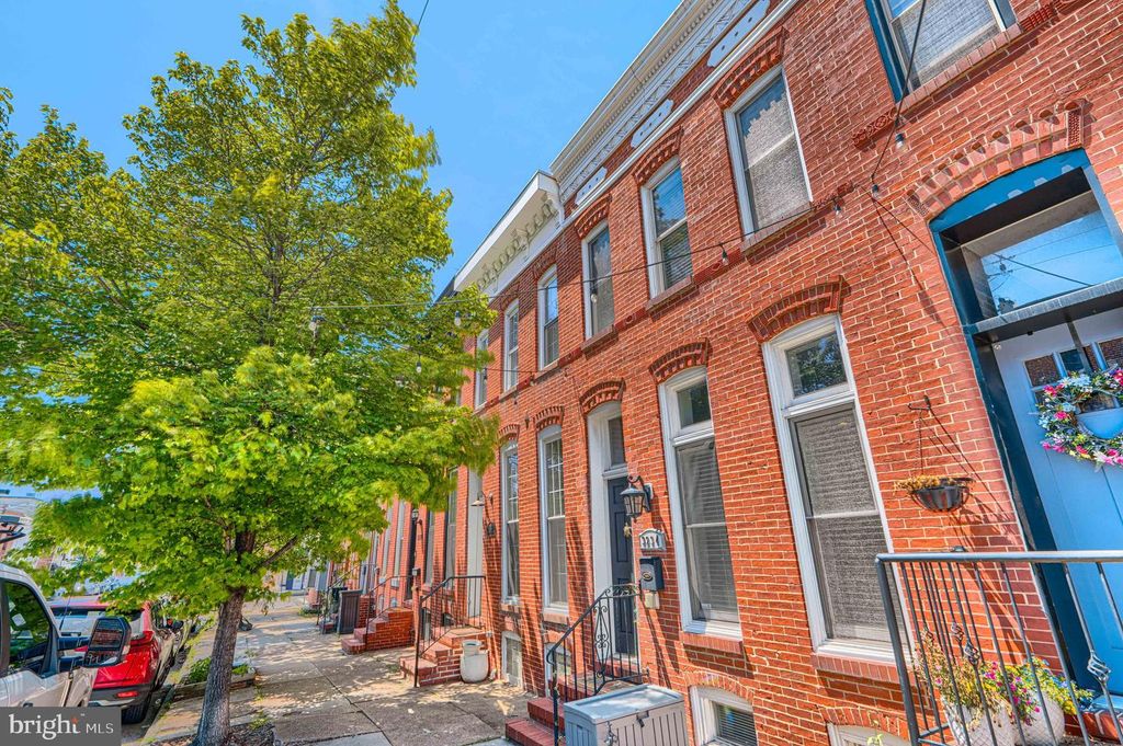 Image 40 of property listing at 3234 ODONNELL ST, Baltimore, MD 21224