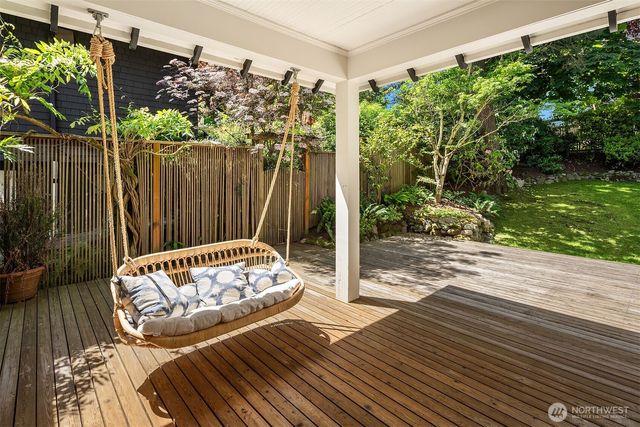 131 Madrona Place E, Seattle, WA 98112