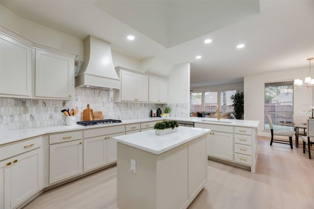 3928 Belton Drive, Dallas, TX 75287