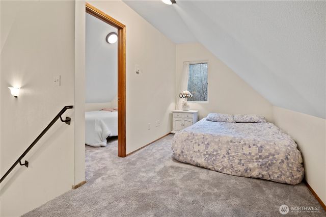 380 N Duckabush Drive E, Hoodsport, WA 98548