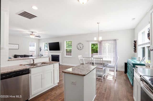 8611 Lanvale Forest Drive, Leland, NC 28451