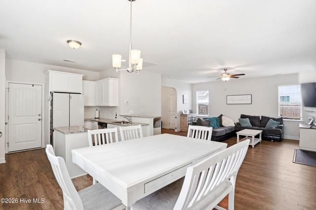 8611 Lanvale Forest Drive, Leland, NC 28451