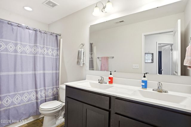 8611 Lanvale Forest Drive, Leland, NC 28451