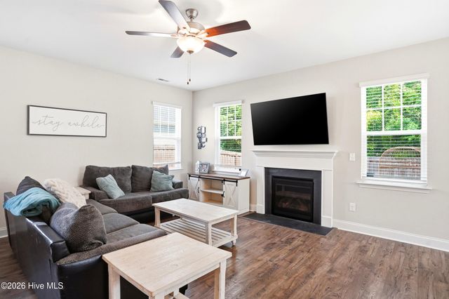 8611 Lanvale Forest Drive, Leland, NC 28451