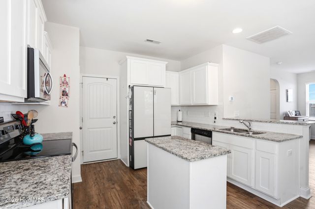 8611 Lanvale Forest Drive, Leland, NC 28451