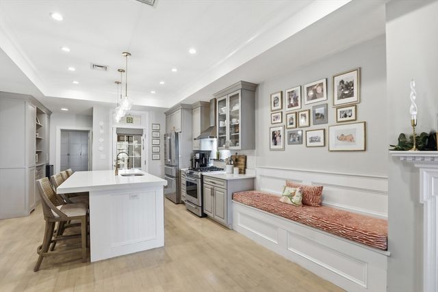 7 Mystic St. 1, Boston, MA 02129