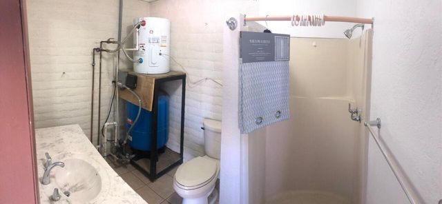 280 Angel Road, Corrales, NM 87048